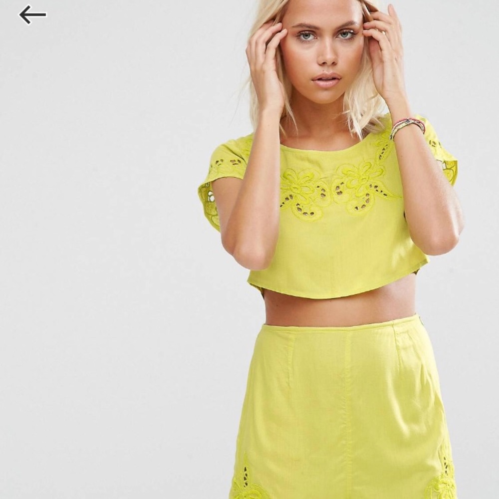 ASOS crop top NWT